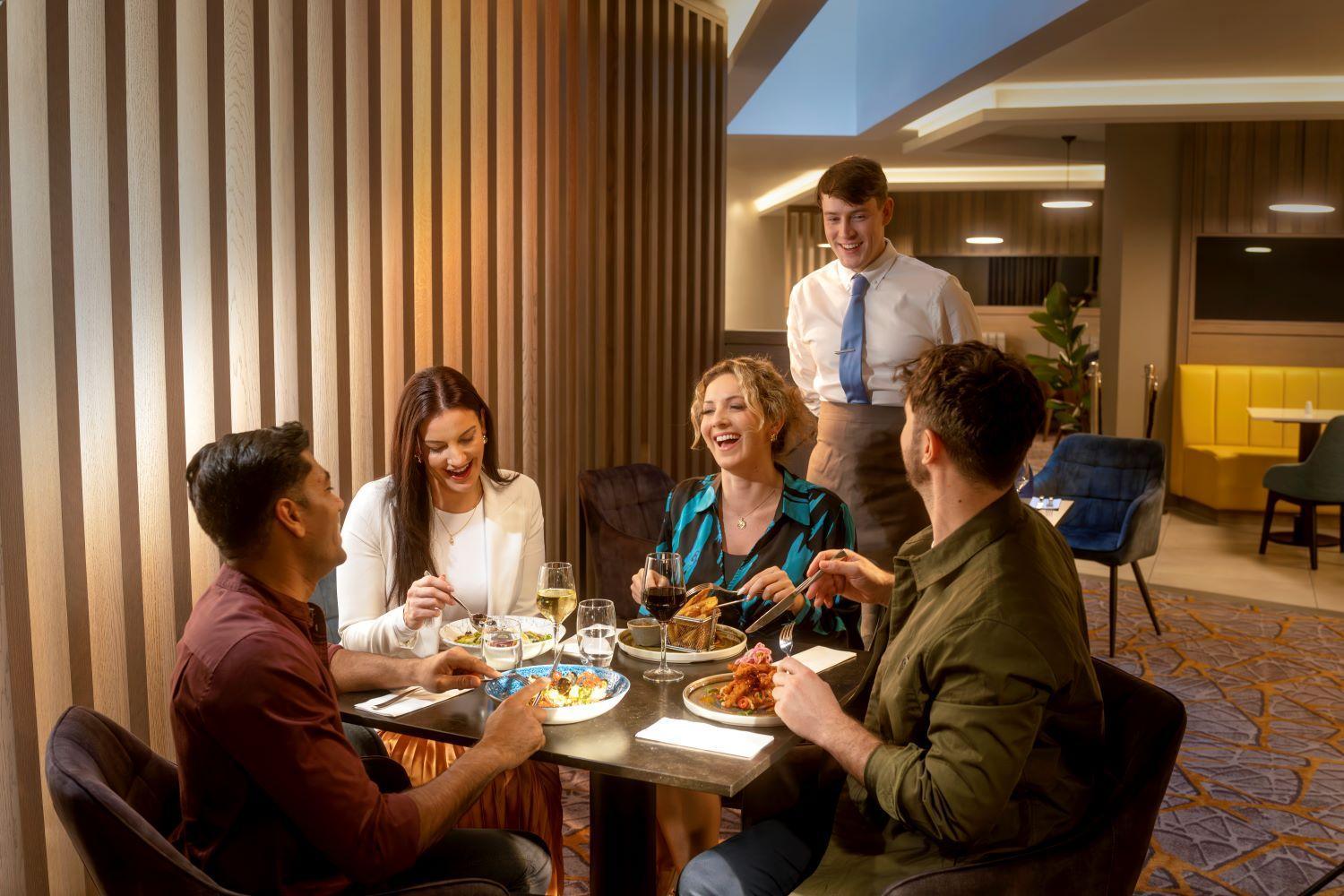 Maldron Hotel Manchester Cathedral Quarter ซัลฟอร์ด ภายนอก รูปภาพ